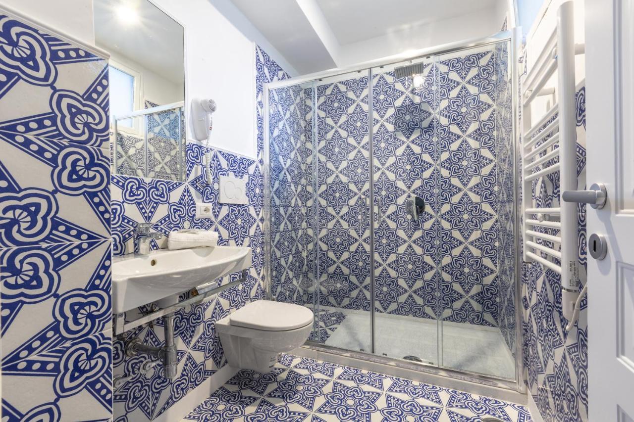 Apartment Blue View Capri